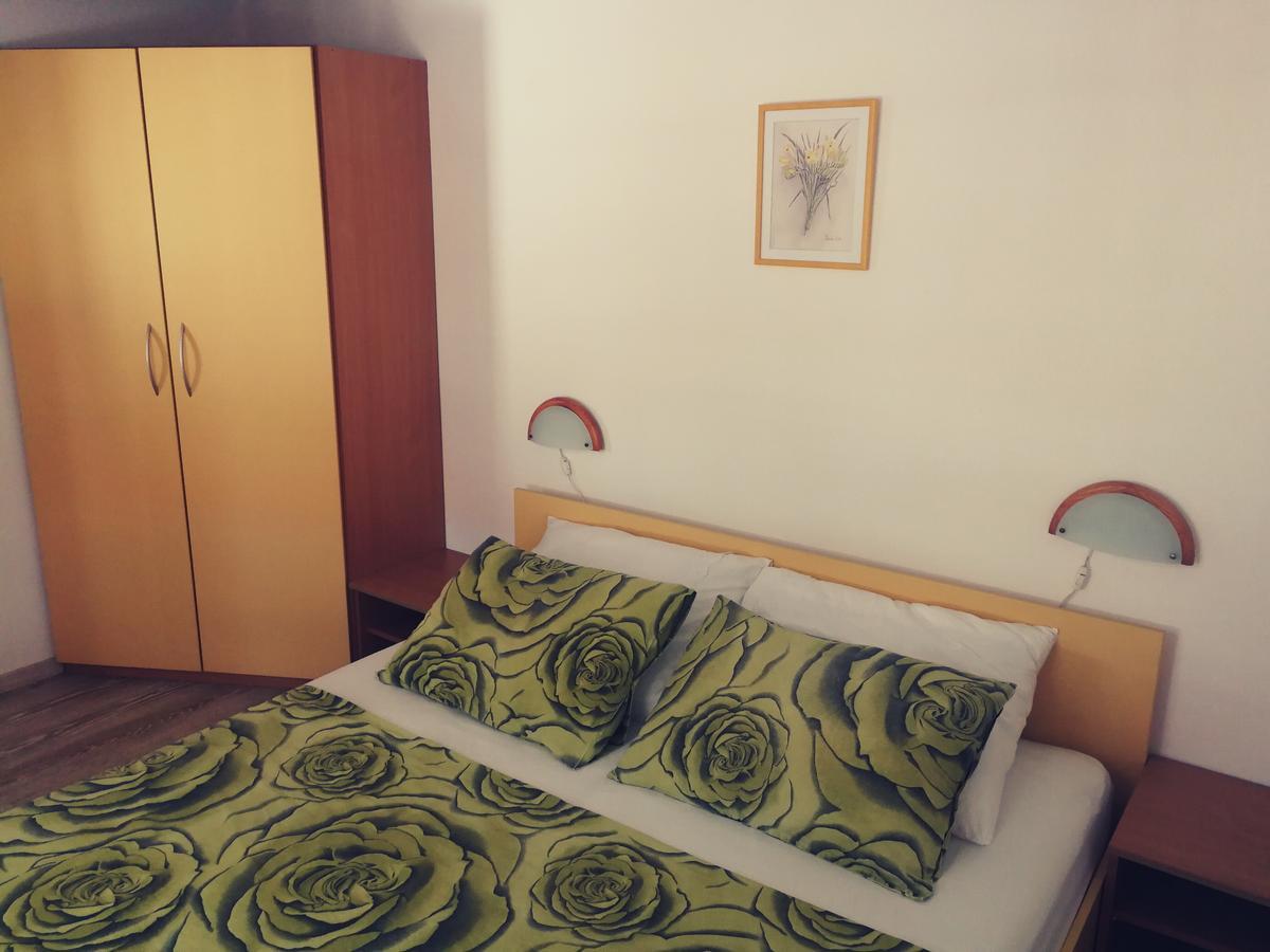 Apartment Ani Vela Luka