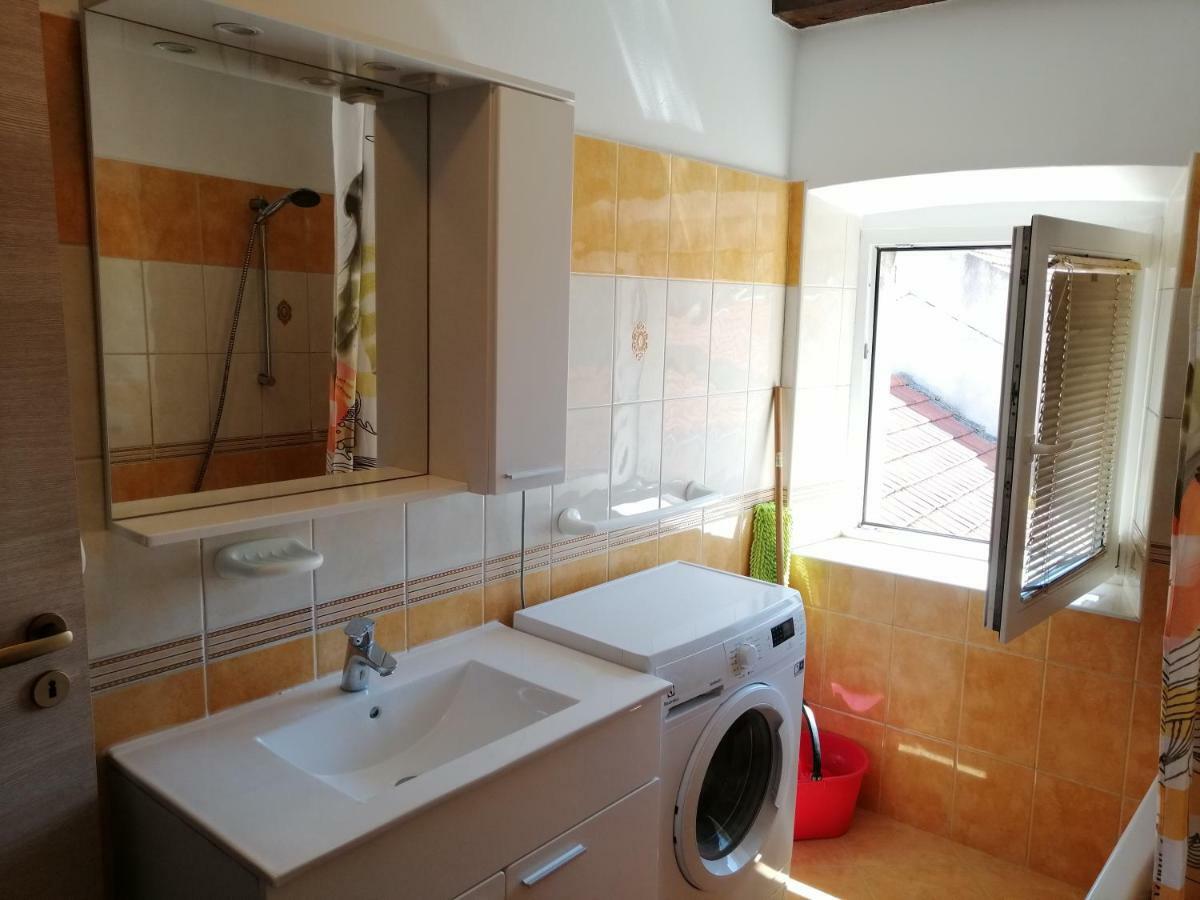 Apartment Ani Vela Luka